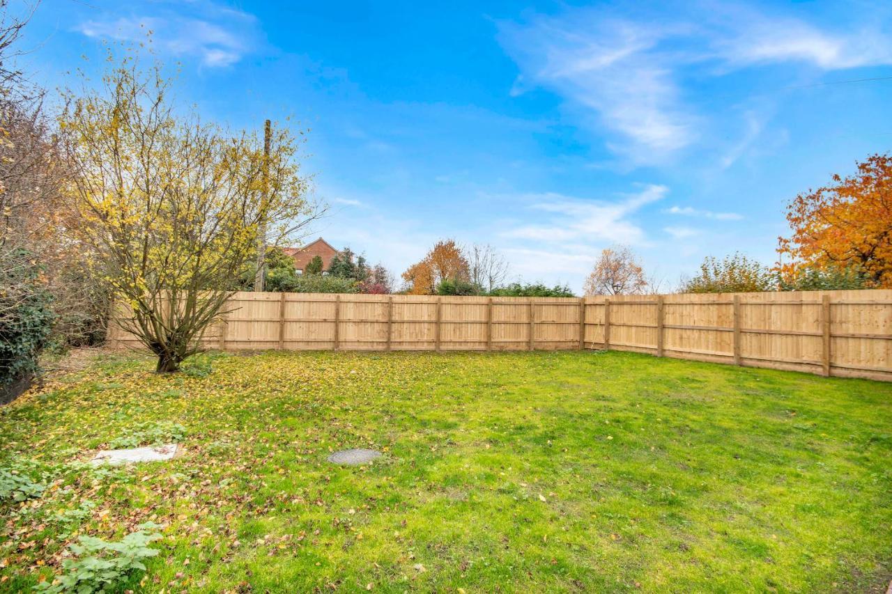 Newly Renovated Rural Cottage In North Scarle Lincoln Exterior foto